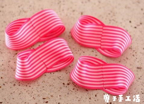 兼职手工活单条纹蝴蝶结发卡教程