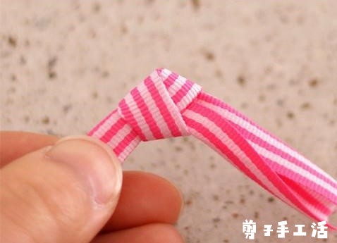 兼职手工活单条纹蝴蝶结发卡教程