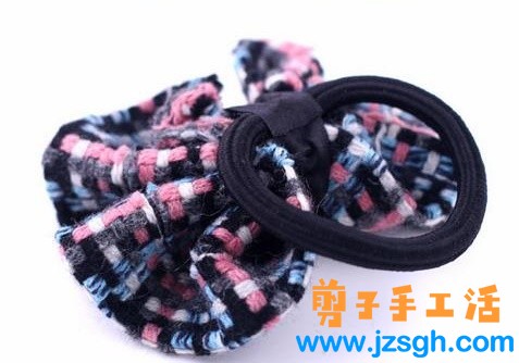 兼职手工活-粗毛线大纽扣蝴蝶结发卡教程