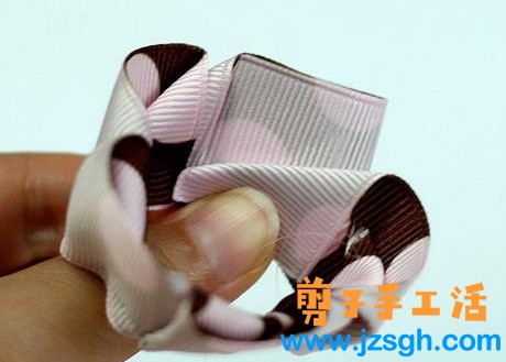 兼职手工活—大点桃花丝带蝴蝶结的详细教程