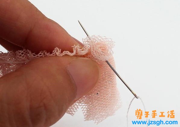 兼职手工活—— 粉色牡丹花丝带发卡制作教程
