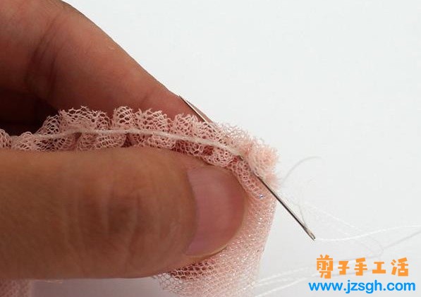 兼职手工活—— 粉色牡丹花丝带发卡制作教程