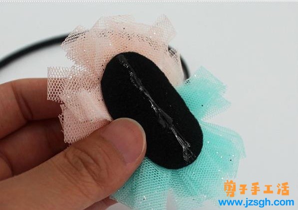 兼职手工活—— 粉色牡丹花丝带发卡制作教程